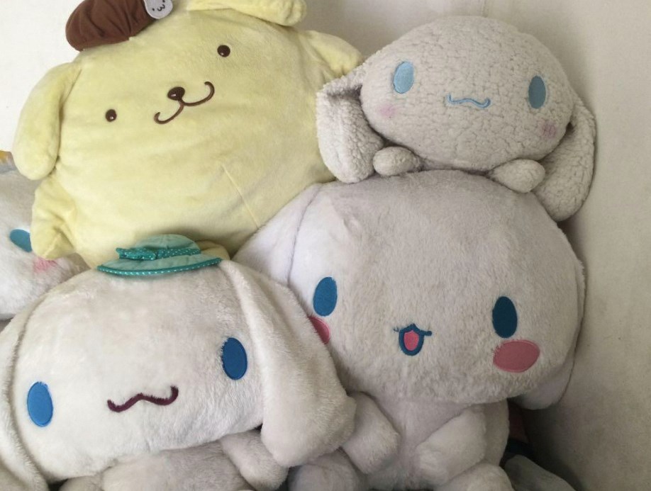 Pompompurin’s Sweet World: Exploring Cuteness and Friendship插图3