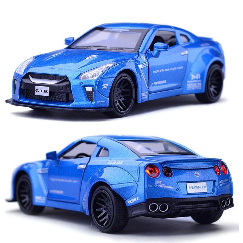 Nissan GTR toy