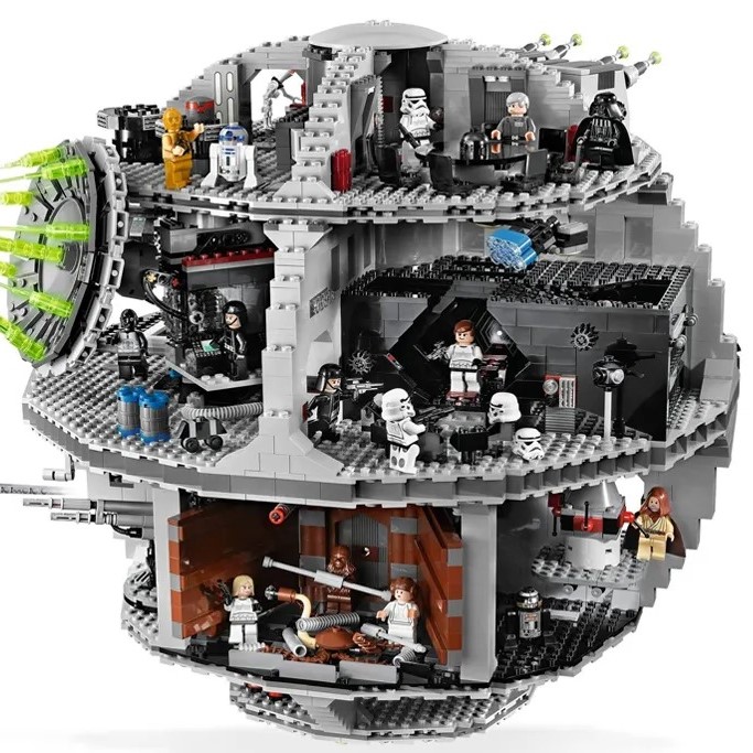 legos with the most pieces